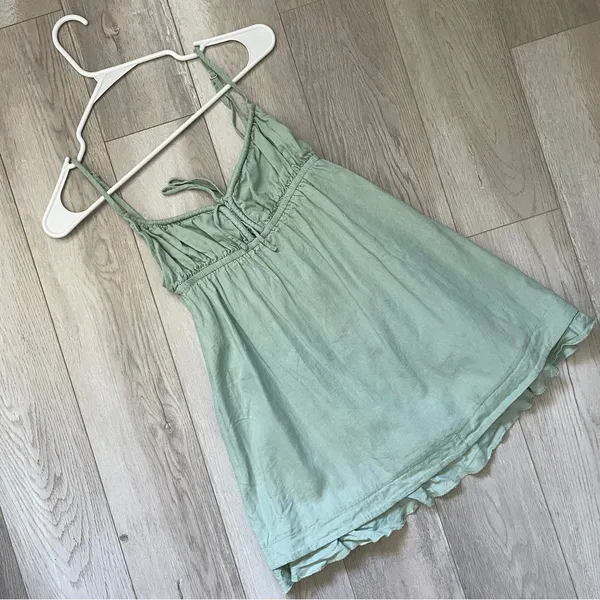 Princess Polly Dress linen empress of love mini womens Green (size 2) coquette - Image 5