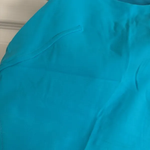 Lululemon Invigorate Training Tank Top Turquoise Tide Size 0 - Image 7