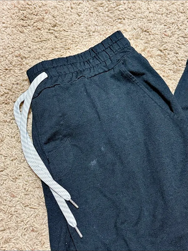 Vurori Athletic Joggers in Black Size Medium - Image 3