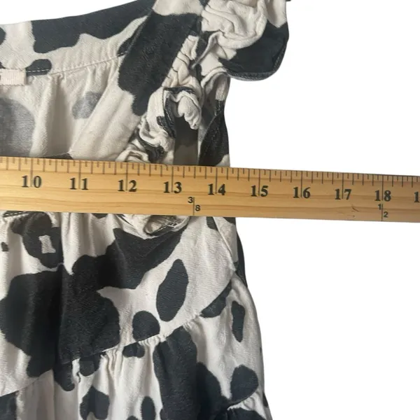 Mi Ami Women's Size Small Oversized Black White Cow Print Ruffle Western Blouse‎ - Image 8