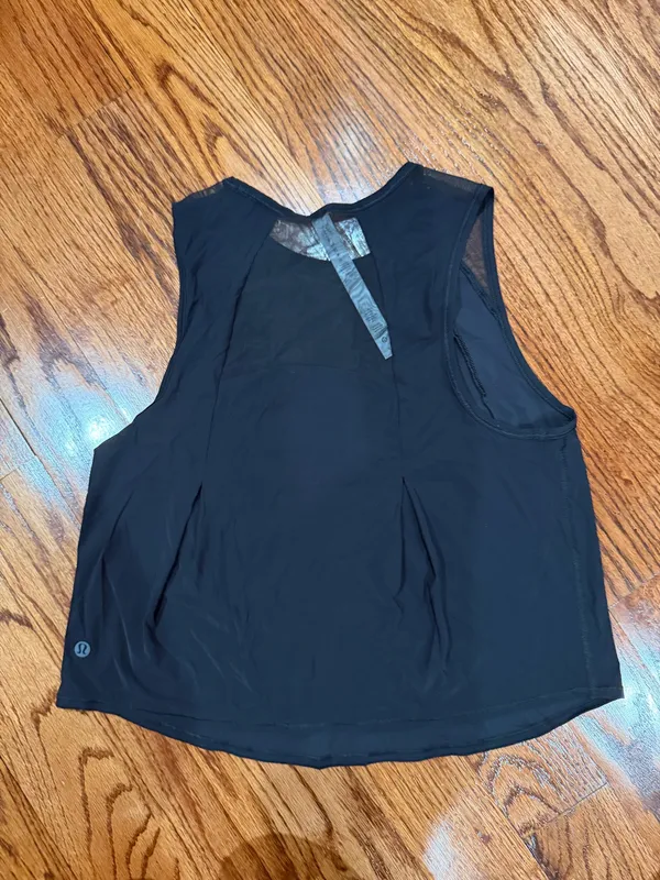 Lululemon Muscle Tank - Image 4
