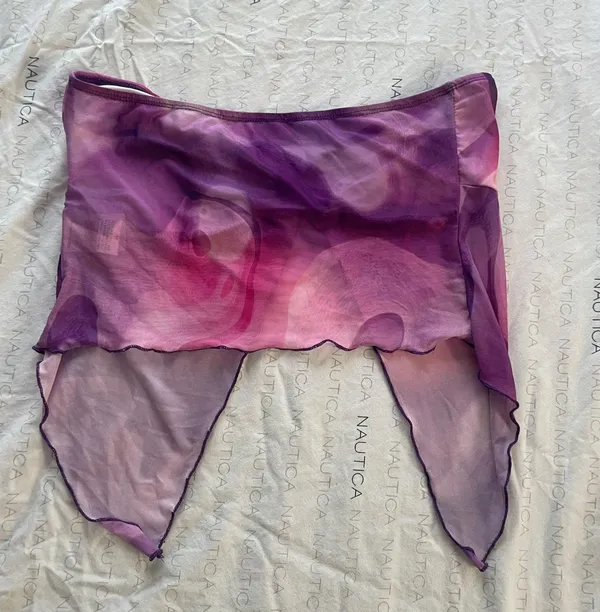Women sleeveless sheer top size medium - Image 2