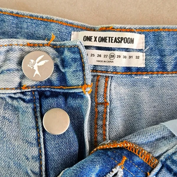 One Teaspoon Bandits Distressed High Rise Women Shorts - Image 6