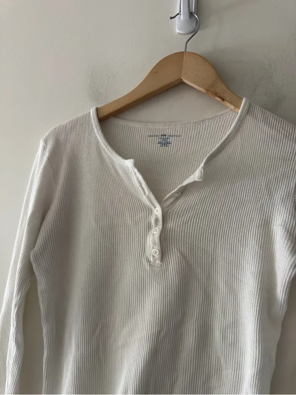 Brandy Melville White Callan Long Sleeve Waffle Knit Henley Thermal‎ Long Sleeve - Image 3