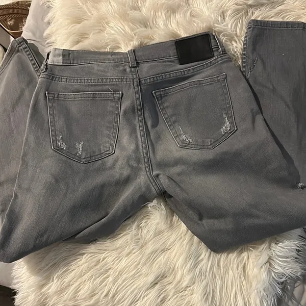 Gray Distressed Women Jeans - Image 2