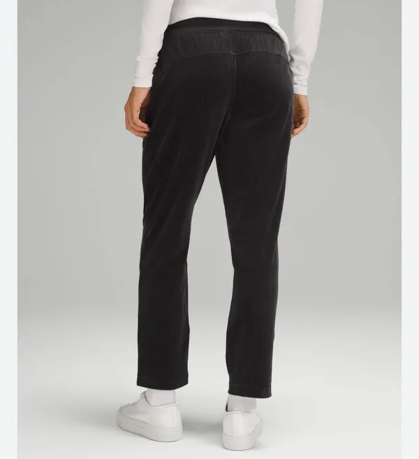 Lululemon Women Scuba Mid-Rise Straight-Leg Pants Velvet Cord 7/8 Length 4 Black - Image 2