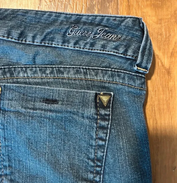 GUESS Blue Denim Jeans Skinny Slim Fit Low Rise Medium Wash 5-Pocket - Image 4