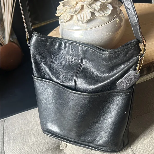 Coach Vintage Black Glove Tanned Leather Bucket Bag No 0660 013 - Image 11