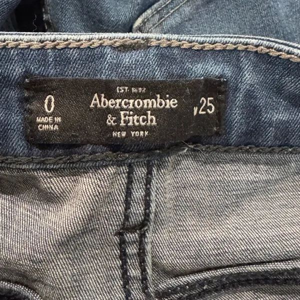 Abercrombie and Fitch Blue Skinny Jeans Women’s 0/25 - Image 3