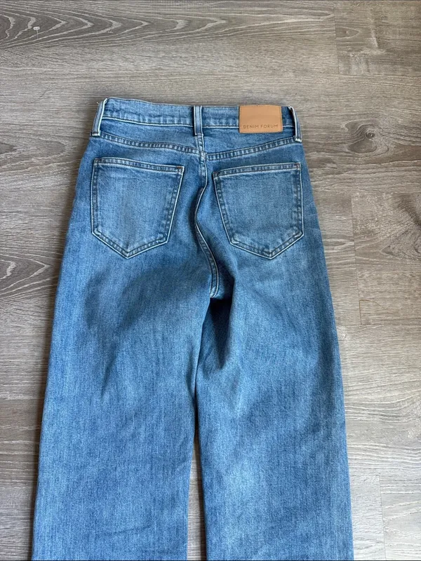 Aritzia Denim Forum The Arlo High Rise Straight 28L Jeans 25 - Image 9