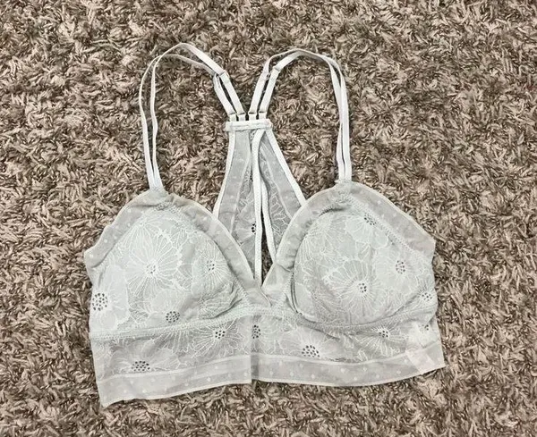 Aerie floral lace strappy bralette with ruffled edges - Image 2