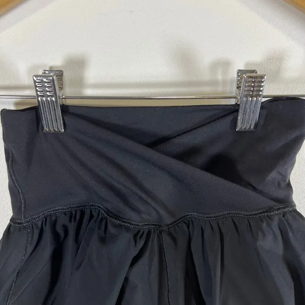 Aerie Black Crossover Waist Ruffle Skort Athletic Shorts Womens‎ XXS - Image 2