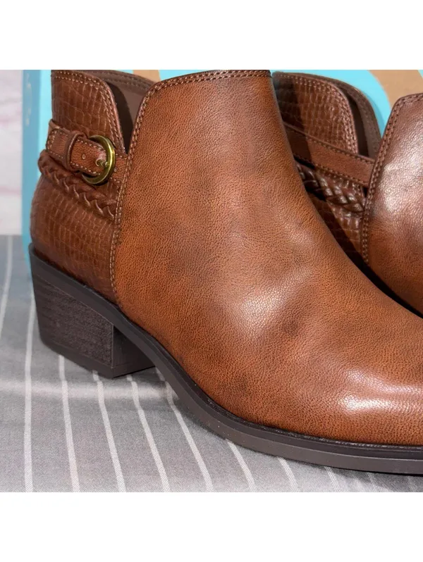 Baretraps Brown Ankle Boots with Braided Strap Detail Size 7M New in Box - Image 2