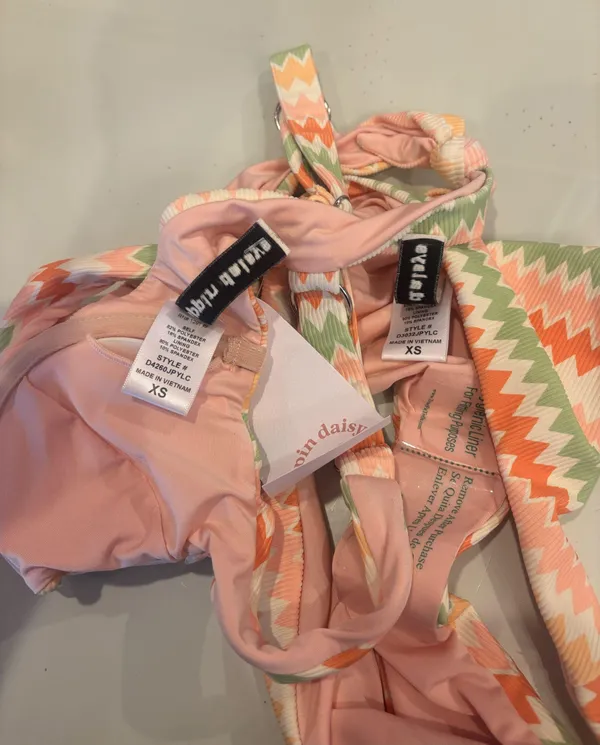 Dippin' Daisy's Bikini Set - Image 4