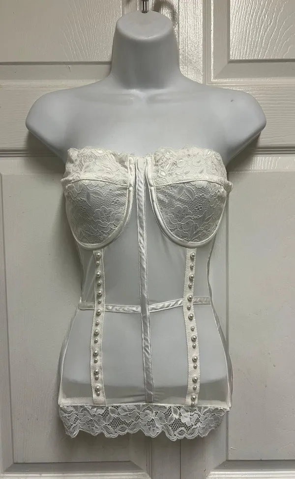 White Mesh Pearl Detailing Corset - Image 4