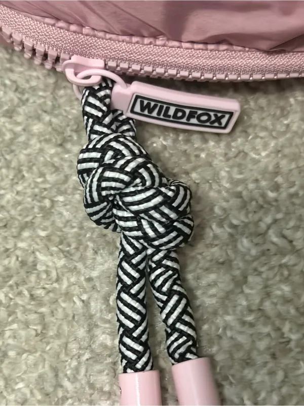 Wildfox Dusty Pink Drawstring Crossbody Bag - Image 7