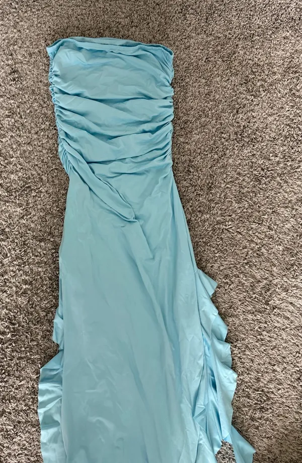 Amazon Strapless Dress - Image 2