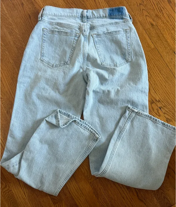 Abercrombie & Fitch Low rise Baggy Jeans - Image 2