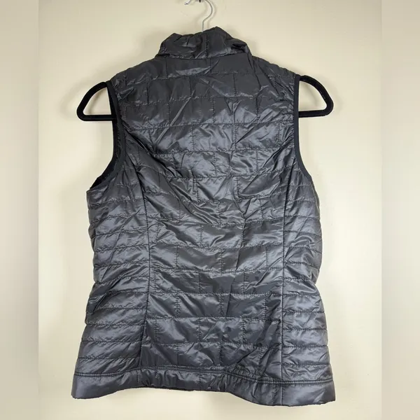 Patagonia NWT Women's Nano Puff Vest Sz S Outdoor Layering Utility Packable - Image 5