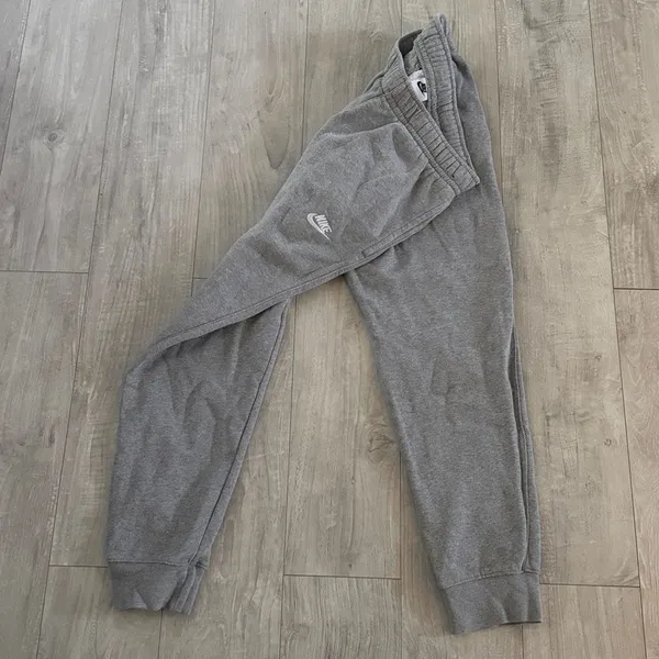 Nike Women's Grey Joggers-tracksuits - Image 8