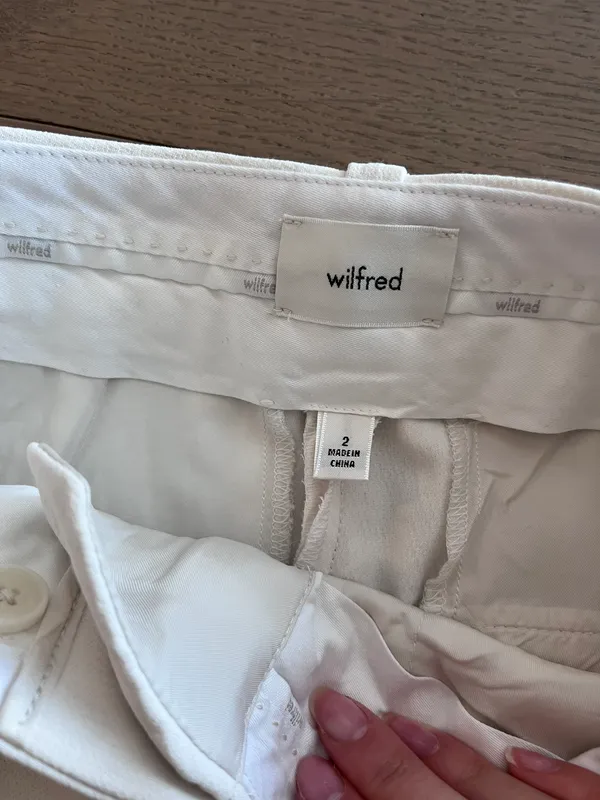 Aritzia Wilfred Carrot Pant - Image 2