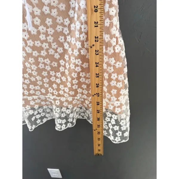 Floral Lace Cami Mini Dress White Tan‎ Ruffle Hem Tie Front Cottage Small - Image 7