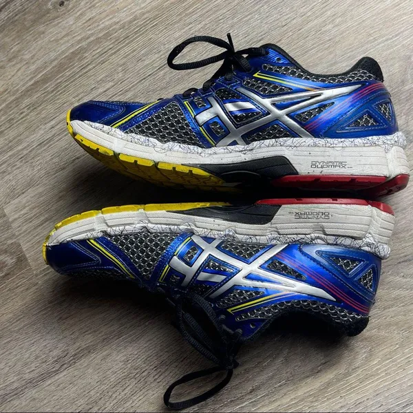 ASICS Blue and Black Athletic Sneakers - Image 7