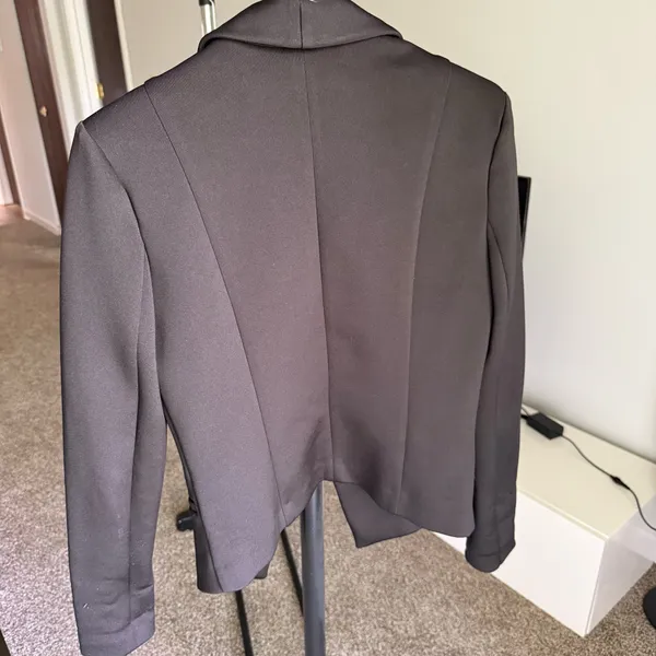 Forever 21 Women's Blazer with Buttons - Image 2