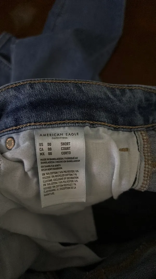 American Eagle Jeans - Image 4