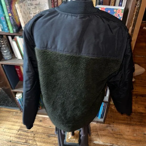Gap navy & green fleece M normcore bomber coat - Image 2