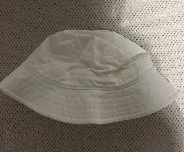 Nike Bucket Hat - Image 2