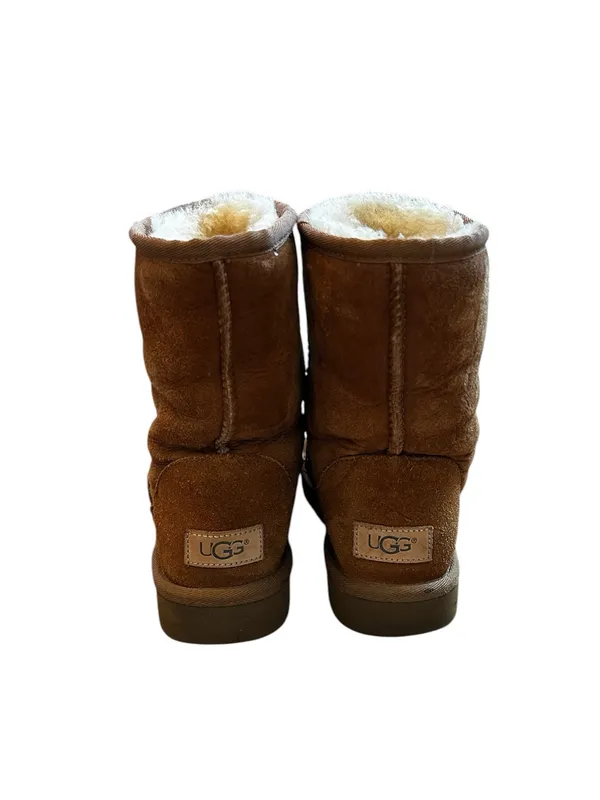 UGG Classic Short II Boots Chestnut Suede Outdoors Fall Winter Casual Size 6 - Image 4
