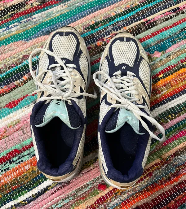 Vintage  Sneakers - Image 6