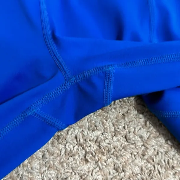 ZYIA Active Women's Side Pocket Athletic Leggings in Blue - Image 4