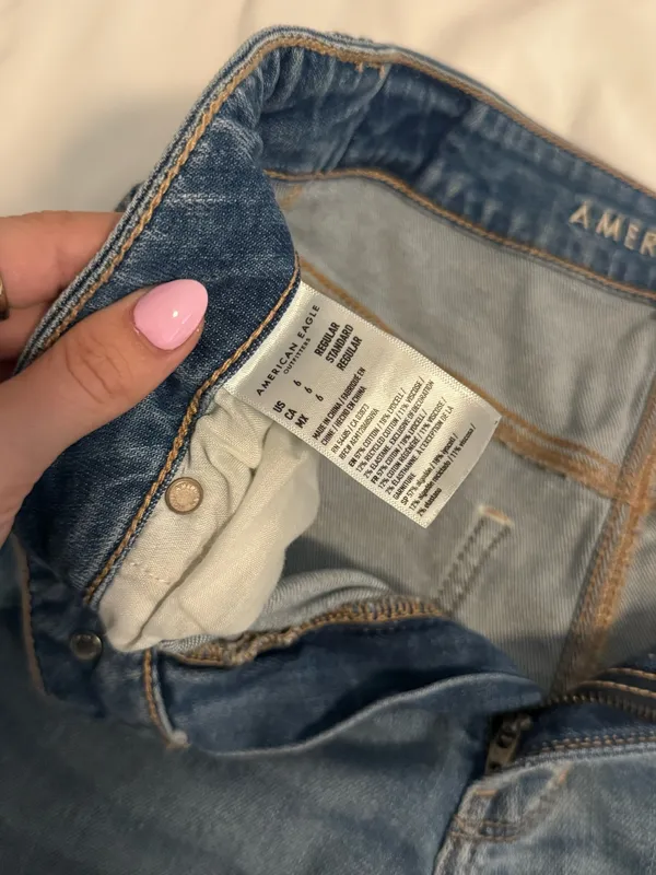 American Eagle Cargo Jeans High-Rise  - Image 2