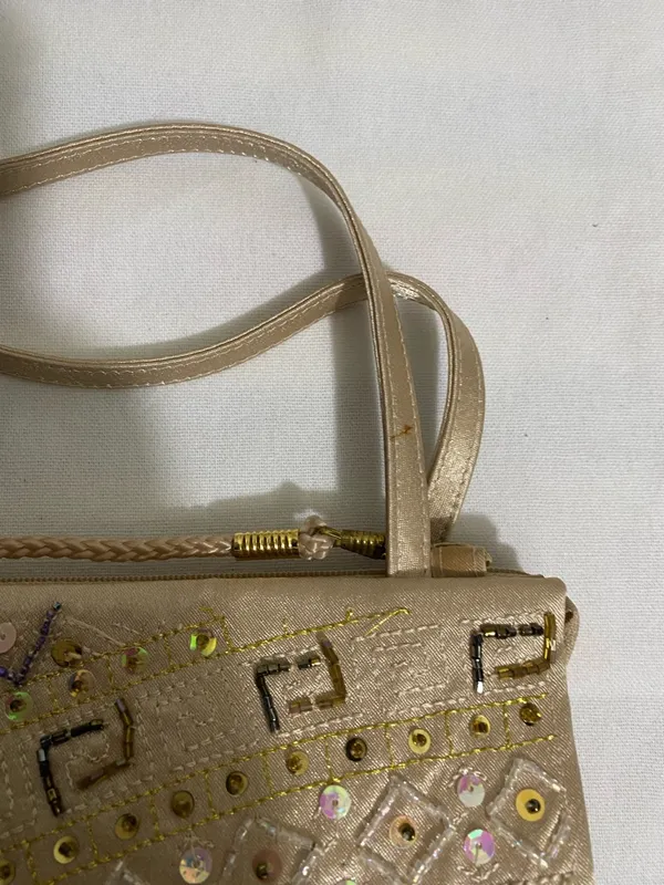 Embellished Gold Evening Clutch Hand Bag - Image 4