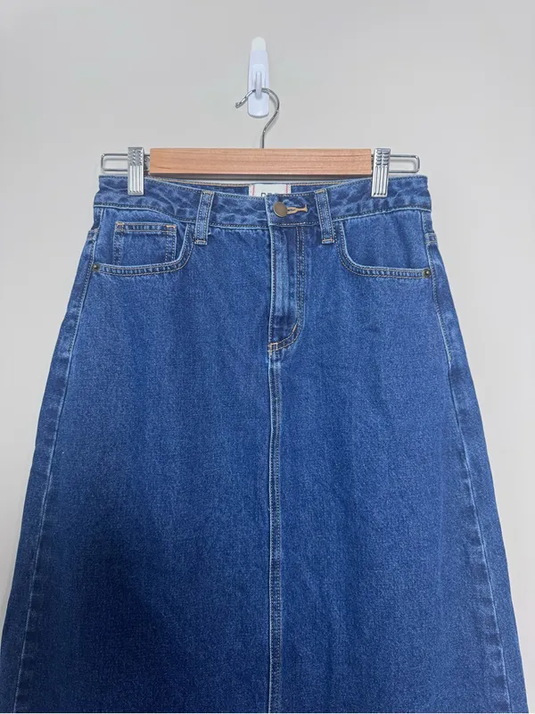 BDG Theo Denim A-Line Midi Skirt - Image 4