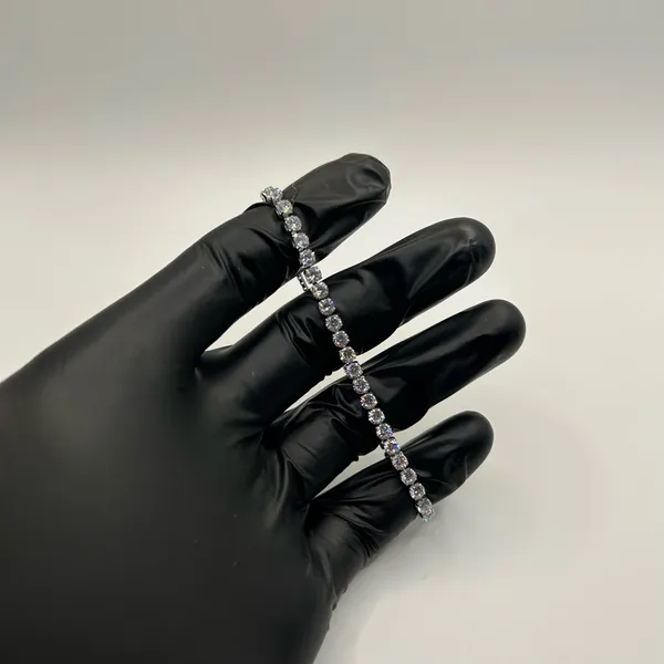 Diamond Co. 4mm Round Cut Moissanite Unisex Tennis Bracelet Silver Non Tarnish Adjustable - Image 2