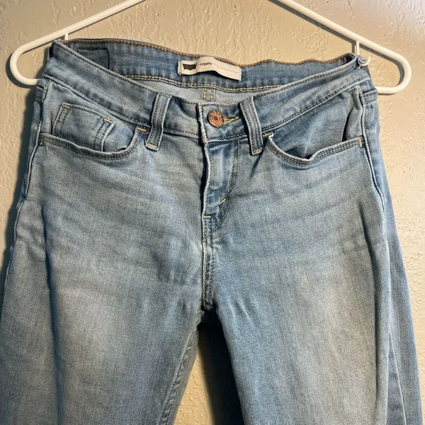 Levi's Y2K Vintage Blue Skinny Jeans with Slim Fit Straight leg SZ 26/30 Denim - Image 2