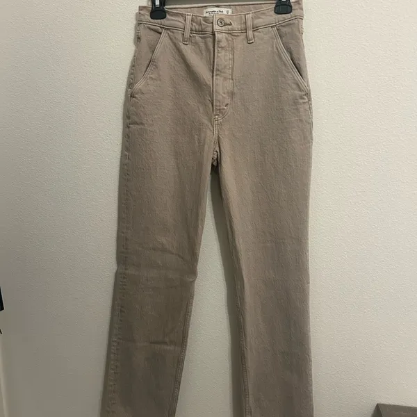 Abercrombie & Fitch Ultra High Rise 90s Straight Jeans – Oat – Size 27 - Image 4