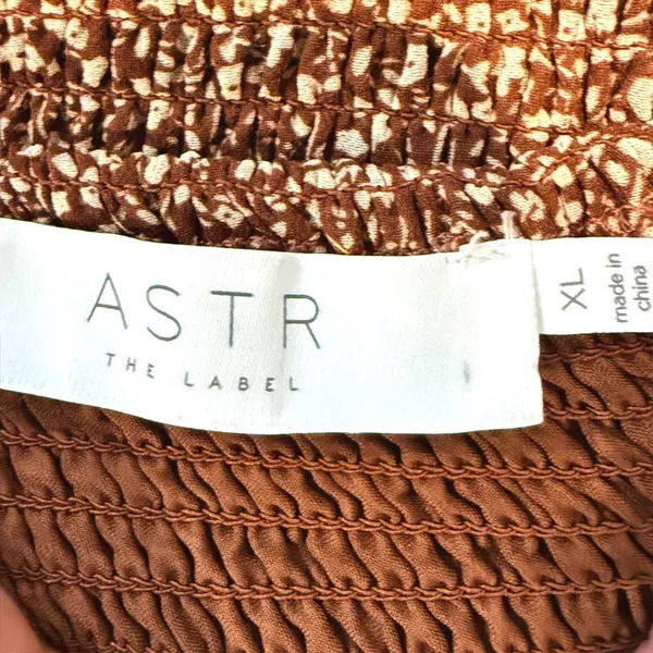 ASTR The Label Brown Ditsy Floral Smocked Long‎ Sleeve Crop Top Women's XL - Image 4