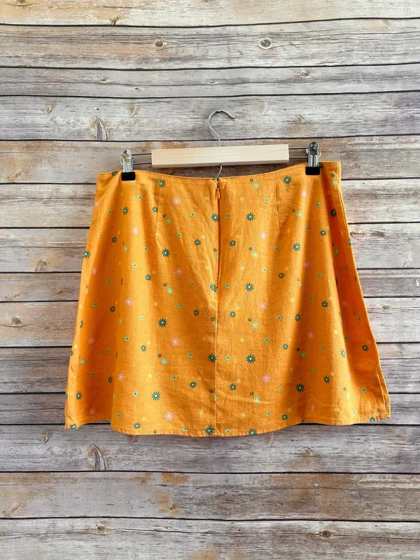 Abound Orange Floral Linen Blend Mini Skirt Size Large NWT - Image 2