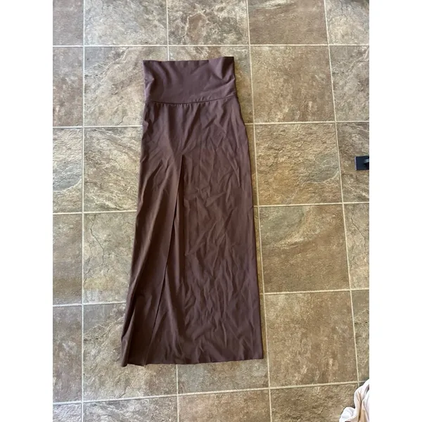 Skims Shaping Swim Long Sarong Skirt Size Small Cocoa - Image 4