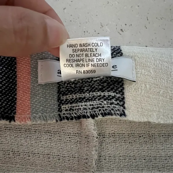 ABBELINE textured canvas striped skirt size small - Image 6
