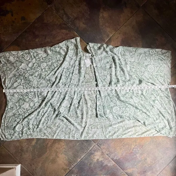 NWT Yak & Yeti Green Floral Thin Shawl Cardigan One Size - Image 6