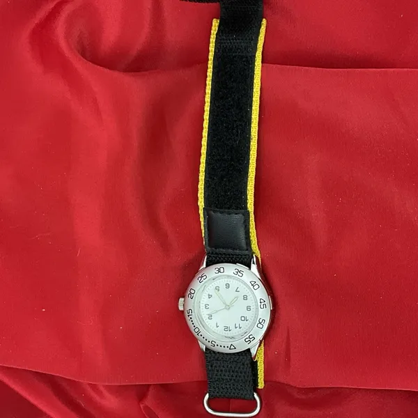 Black Yellow & Silver Toned Wristwatch Luminous Hands‎ New Battery - Image 2