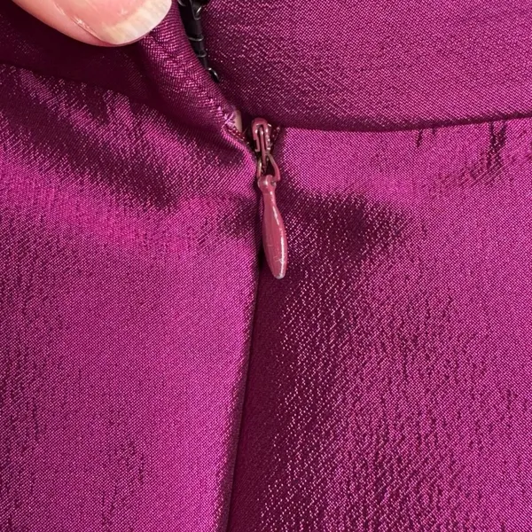 Badgley Mischka Fuchsia Skirt Suit Set Crystal Button Blazer Pencil Skirt Sz 10 - Image 10