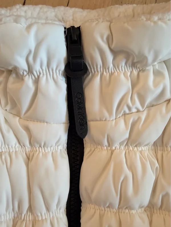 Calvin Klein Vest  - Image 4