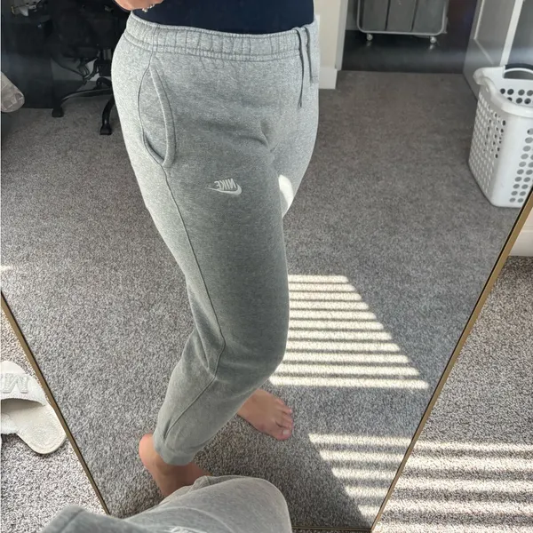 NIKE sweatpants - Image 7