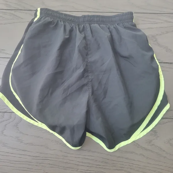 Nike Tempo. Women's Brief-Lined Running Shorts. size xs - Image 3